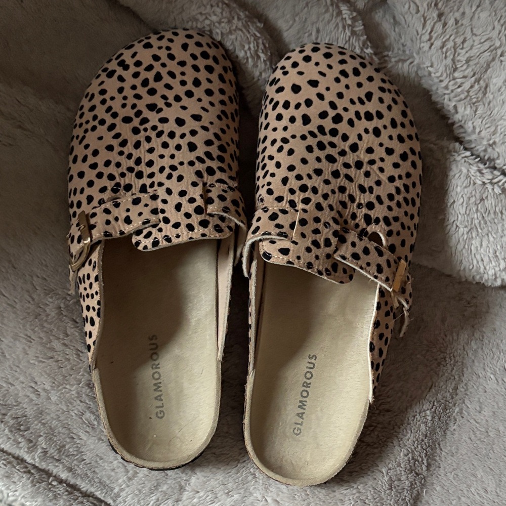 Glamorous Spotted Tan Mules